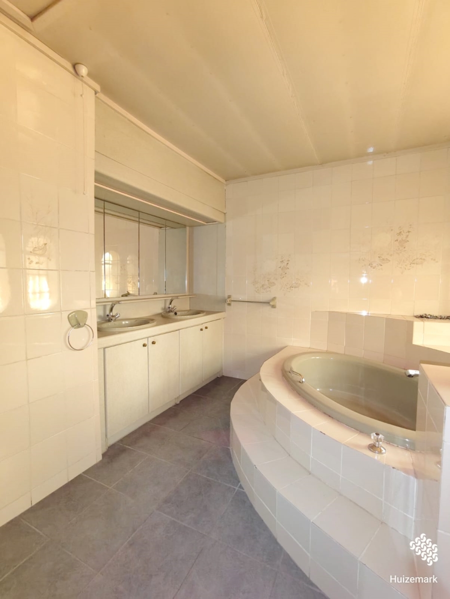 3 Bedroom Property for Sale in Sasolburg Ext 15 Free State